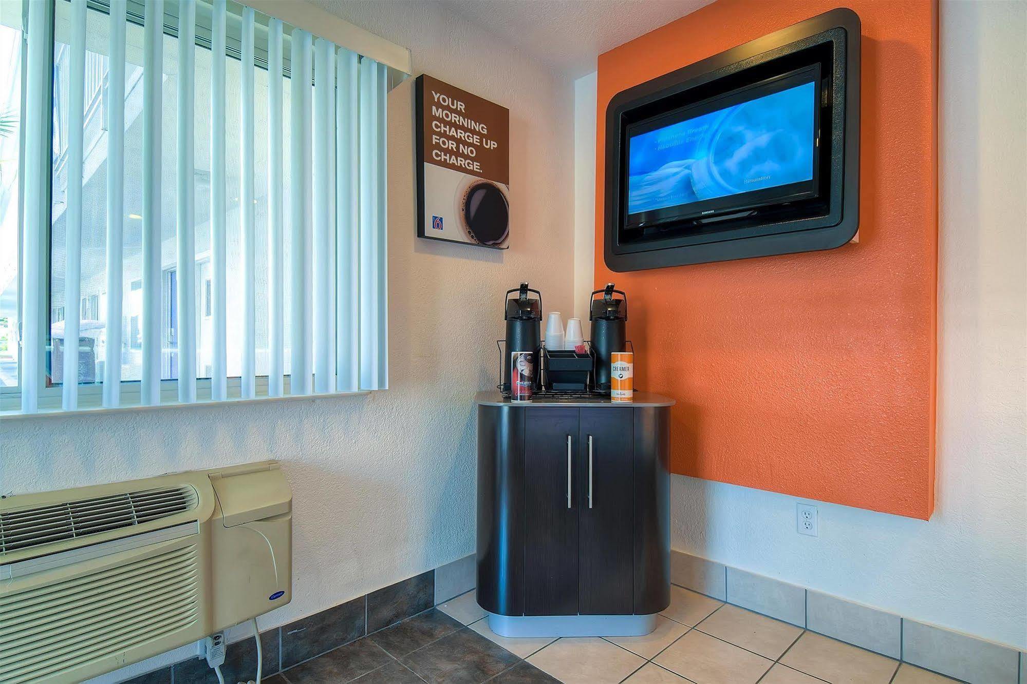 Motel 6-Westminster, Ca - South - Long Beach Area Exterior foto